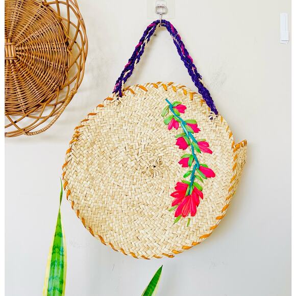 Vintage Straw Hand Made Embroidered Bag - Picture 3 of 6